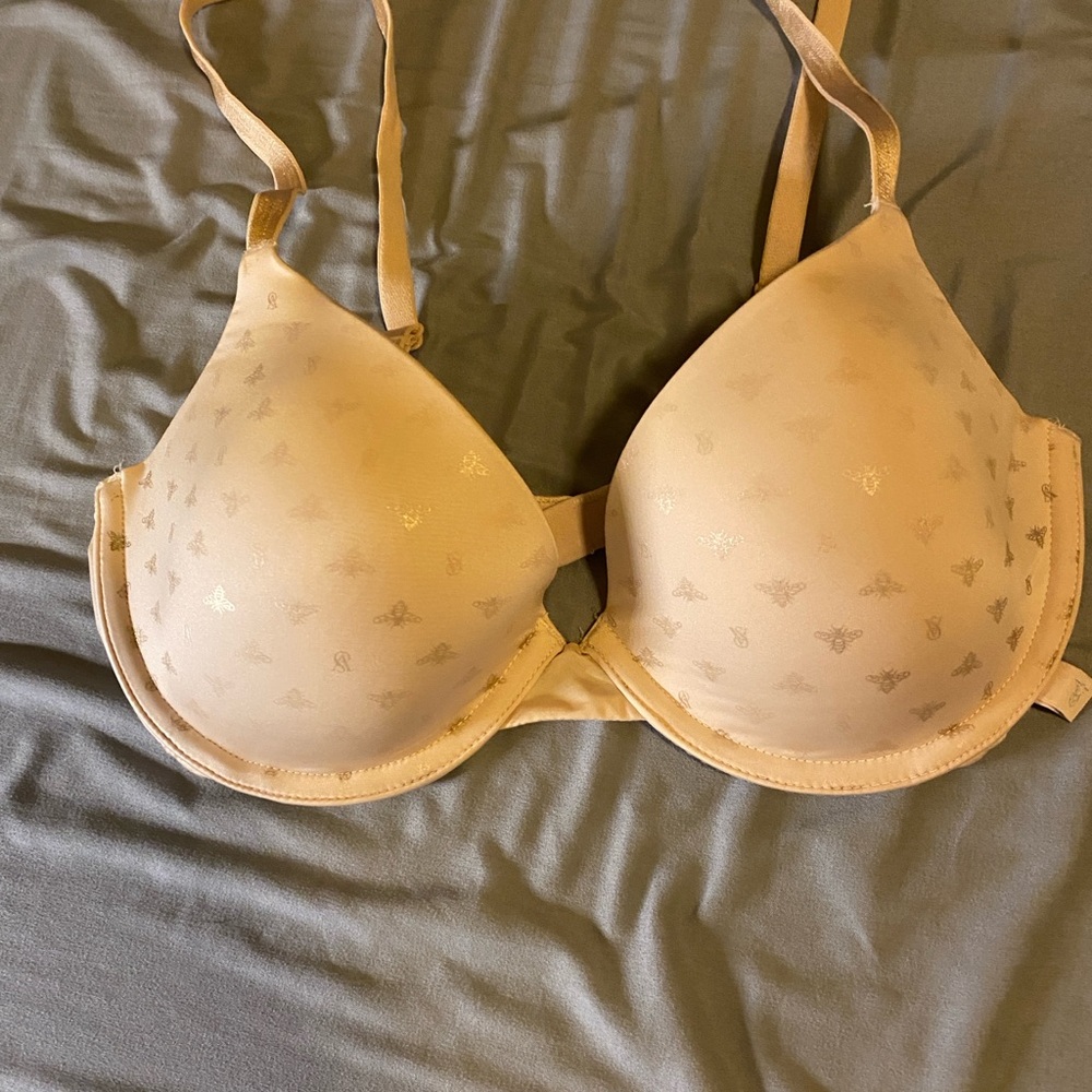 Victorias Secret Beige Bee Bra